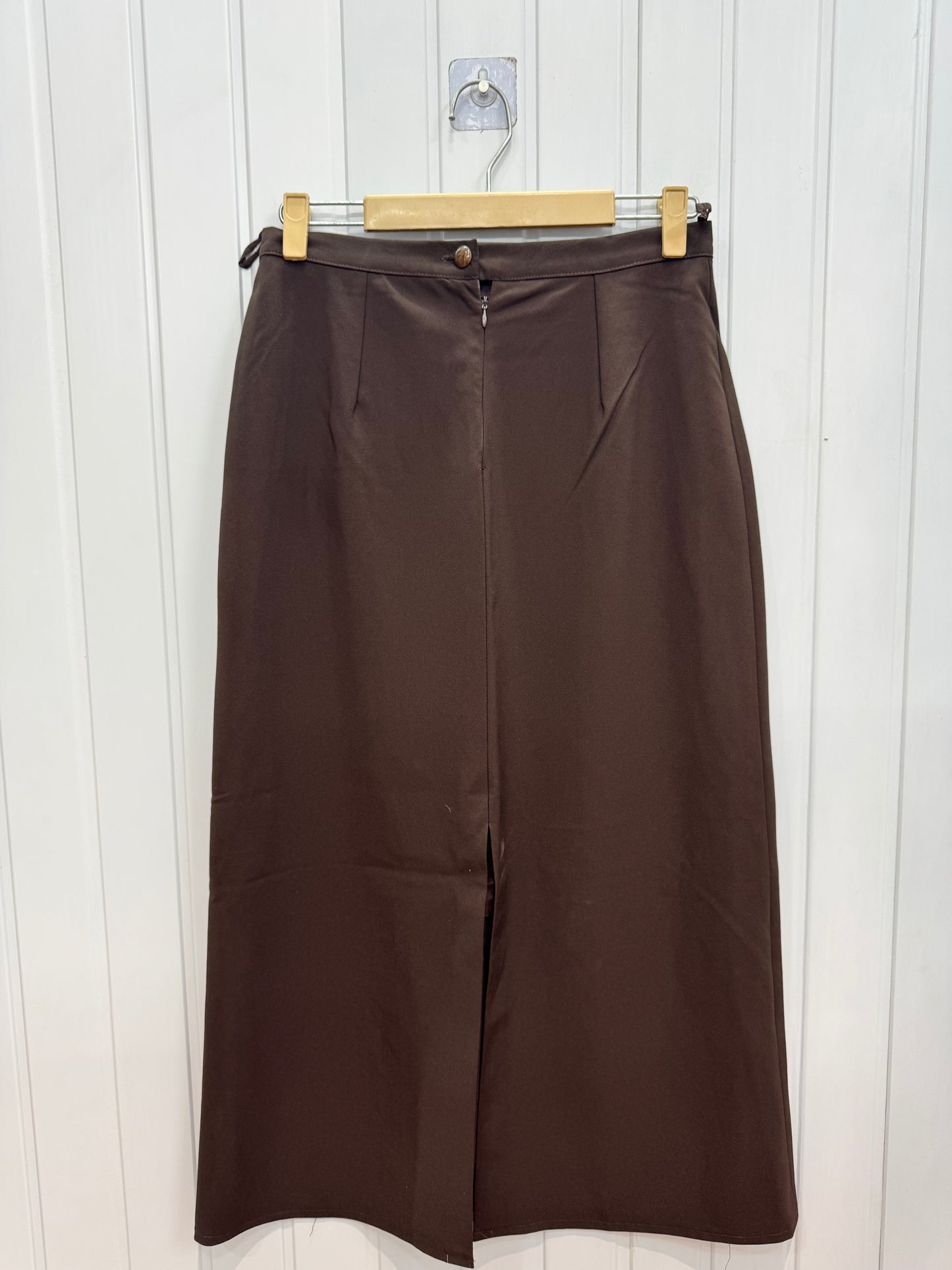 6095-30 Poly Brown Skirt