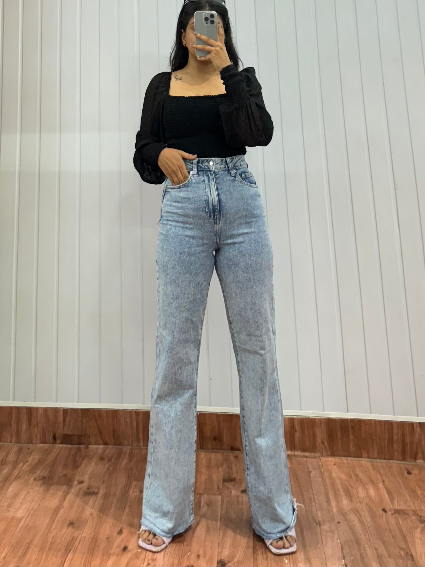 0705-26 Straight Fit