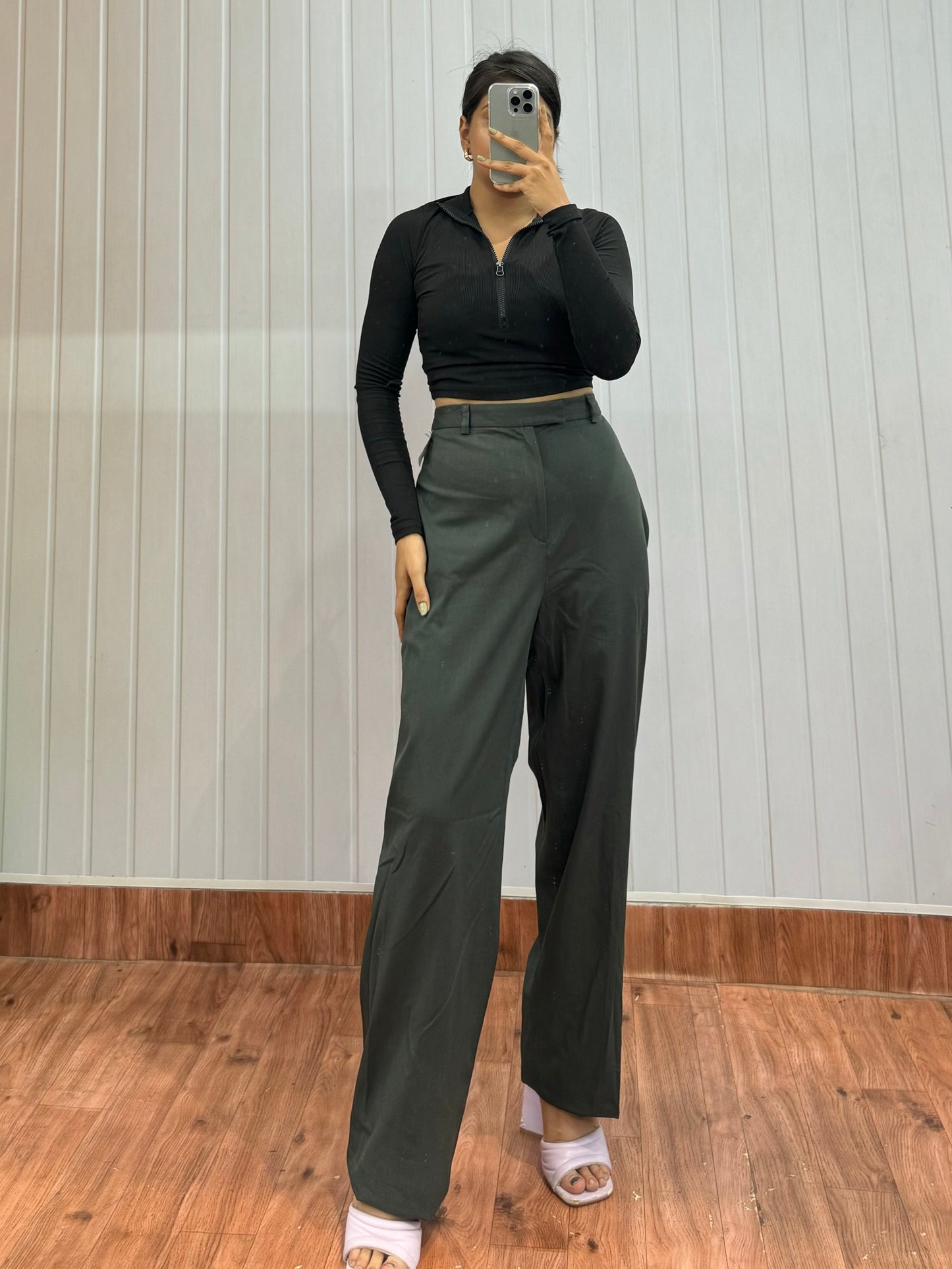 0828-34 Army Green Trousers