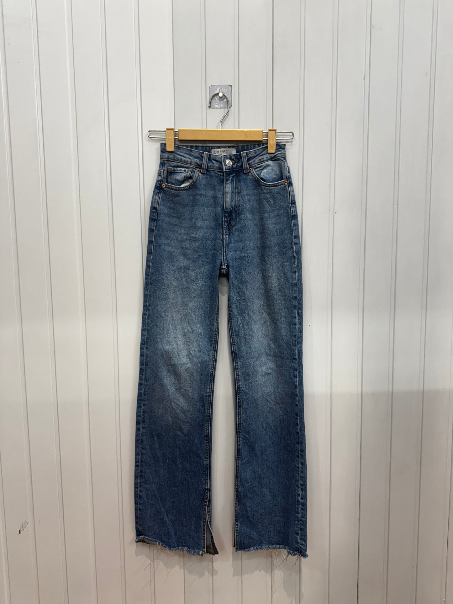 DE85-26 Flare Jeans