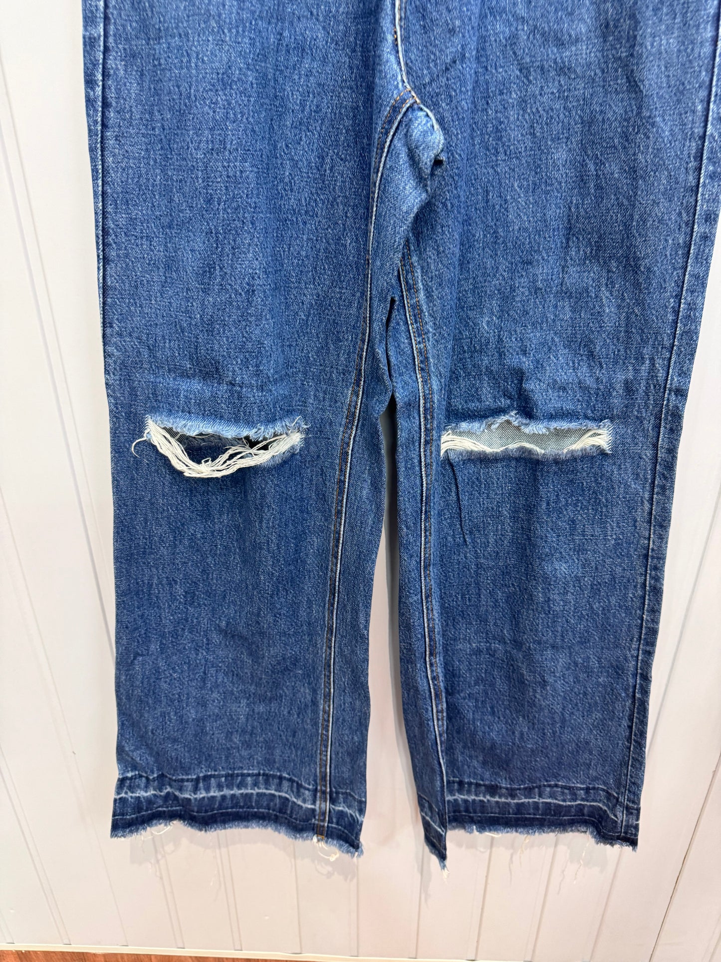 DE919-28 Korean cut-out Jeans