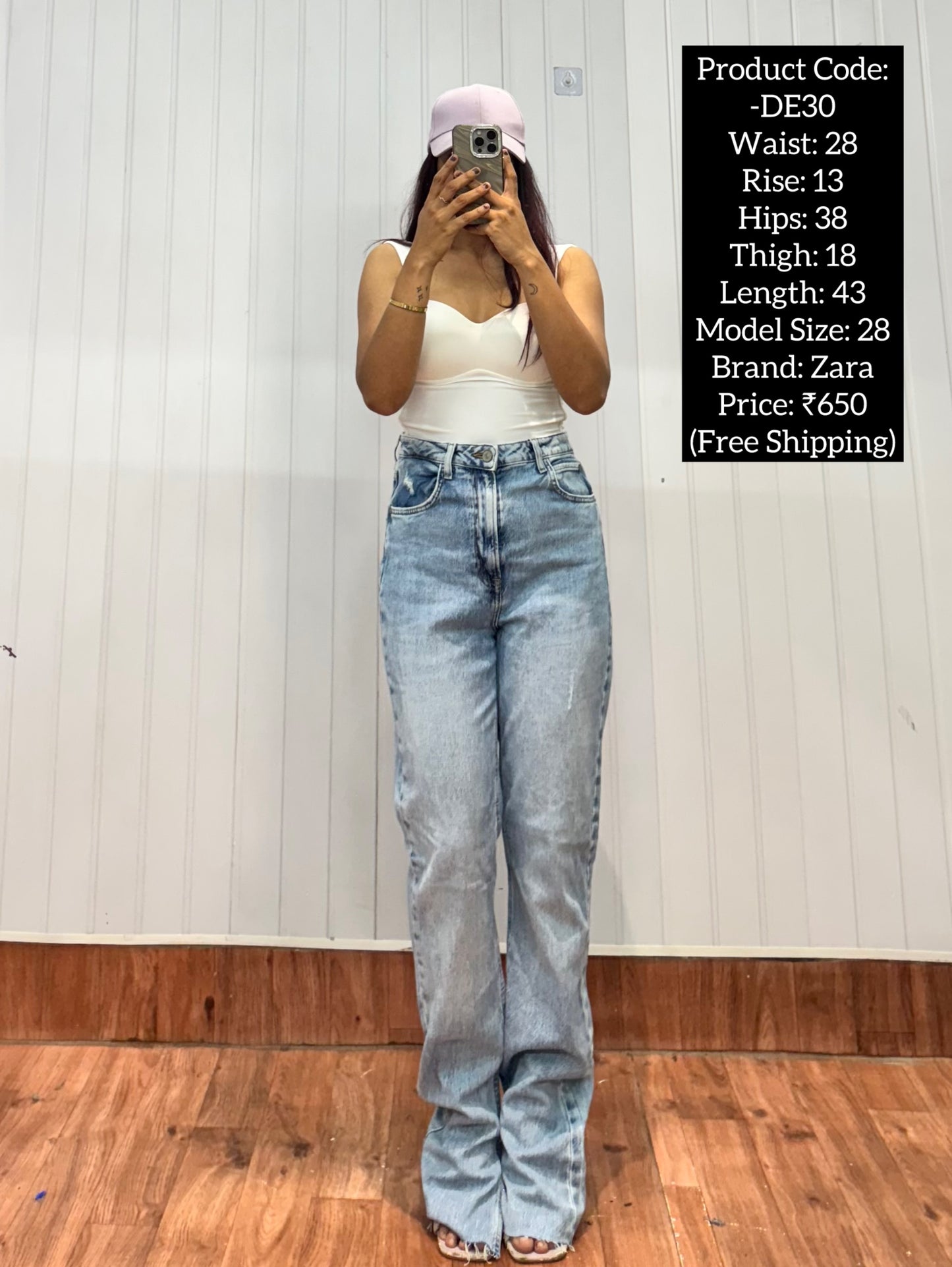 DE30-28 Hem Cut Jeans