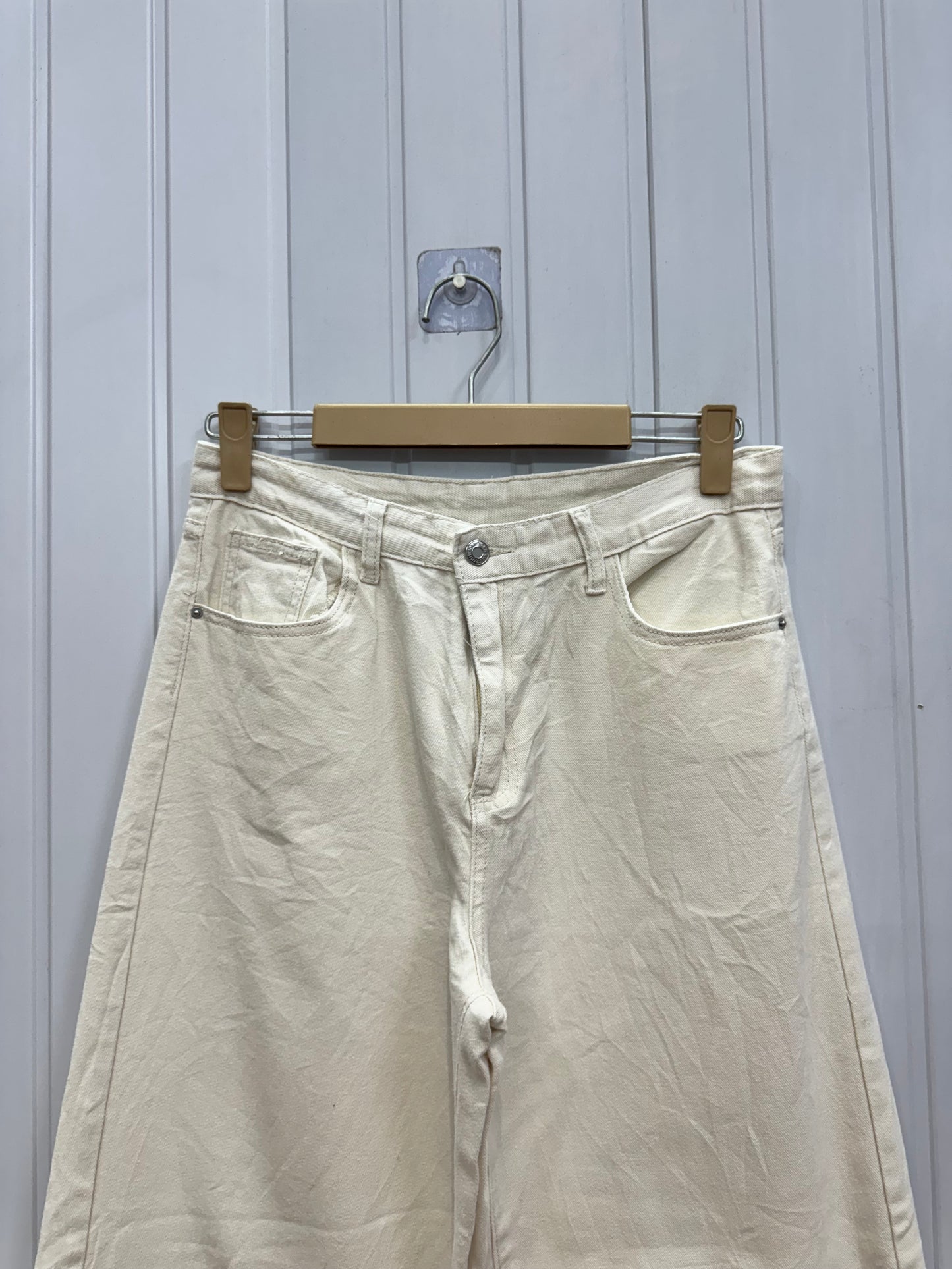 DE91-32 Cream Wideleg jeans