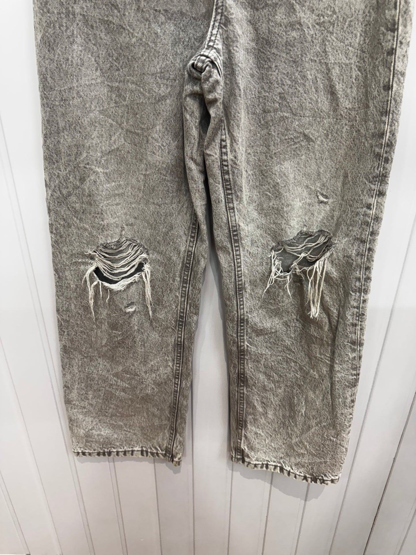 DE79-30 Grey Jeans