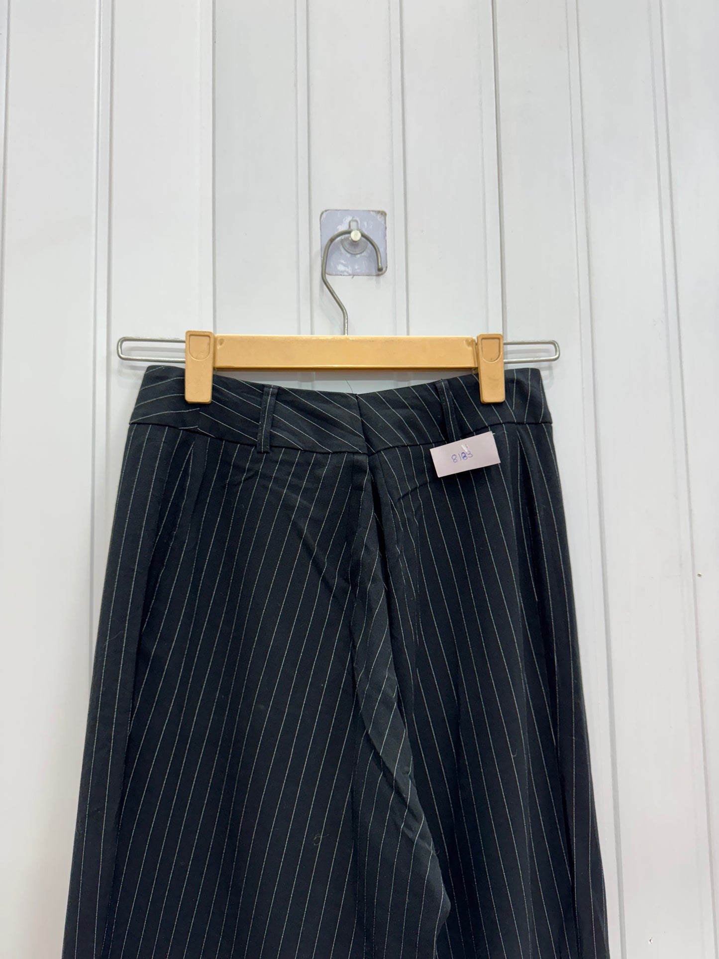 8183-28 Black Stripe