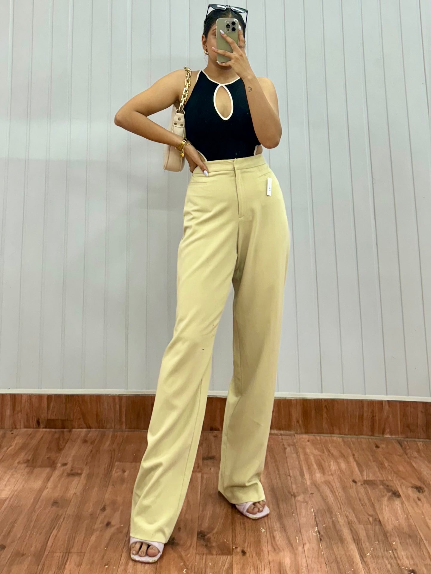 3099-28 Beige Trousers