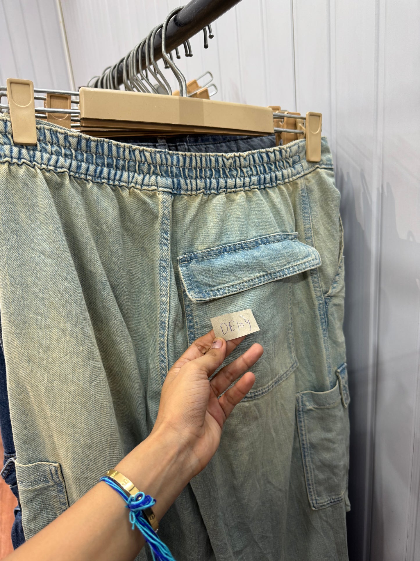 DE104-30 Cargo Jeans