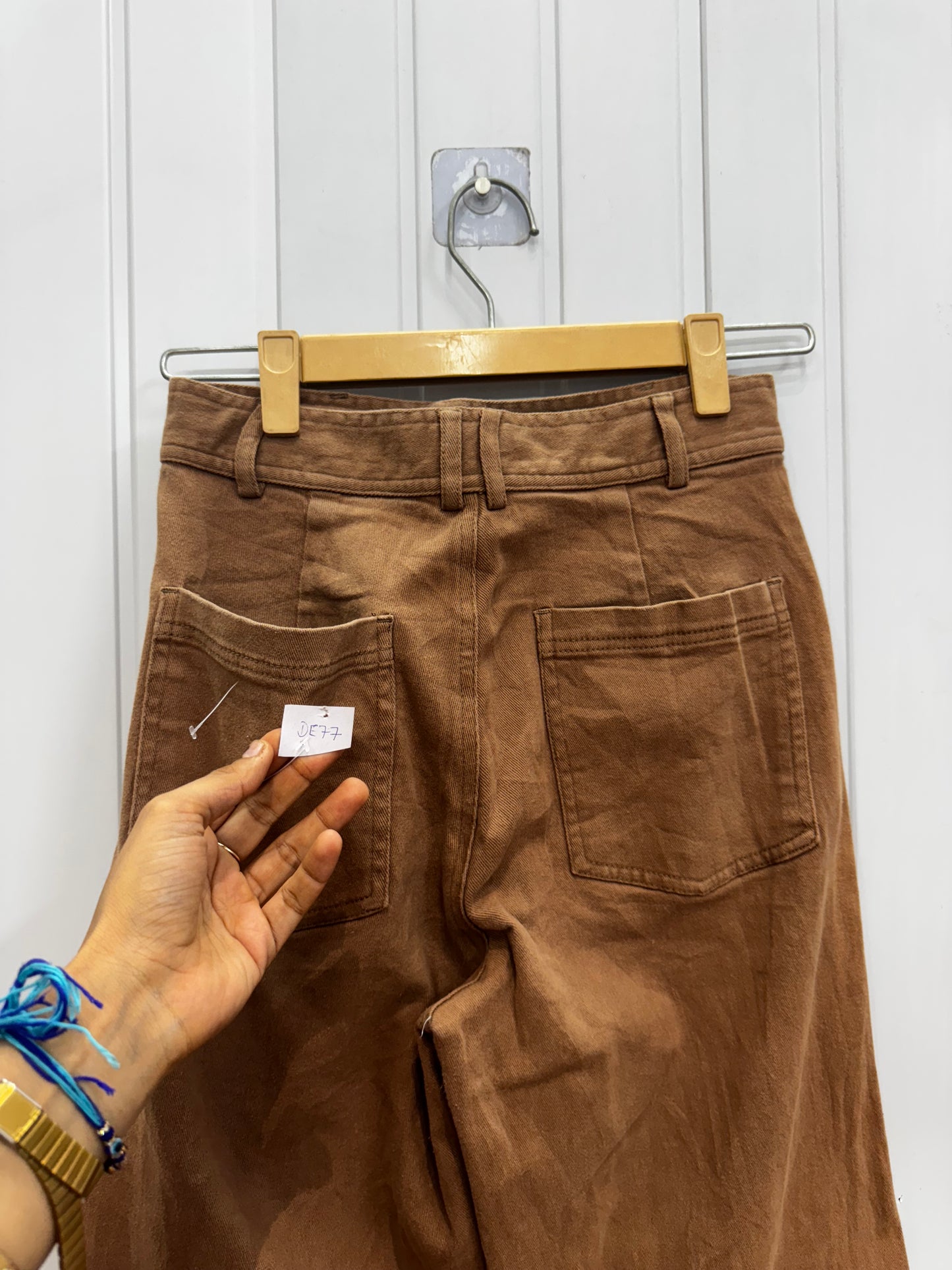 DE77-28 Brown Wideleg Jeans
