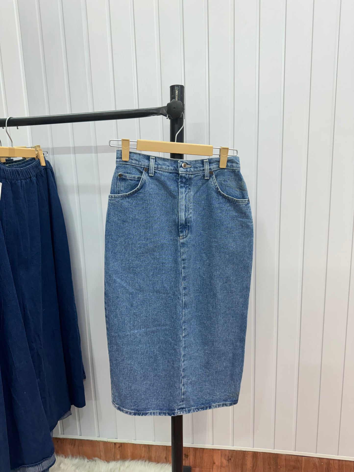 S68-26 Long Denim Skirt