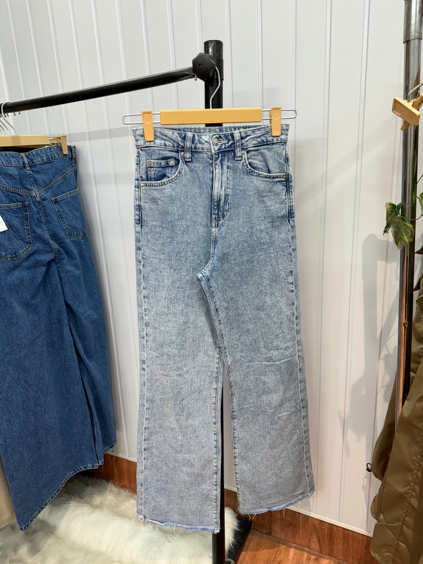0705-26 Straight Fit