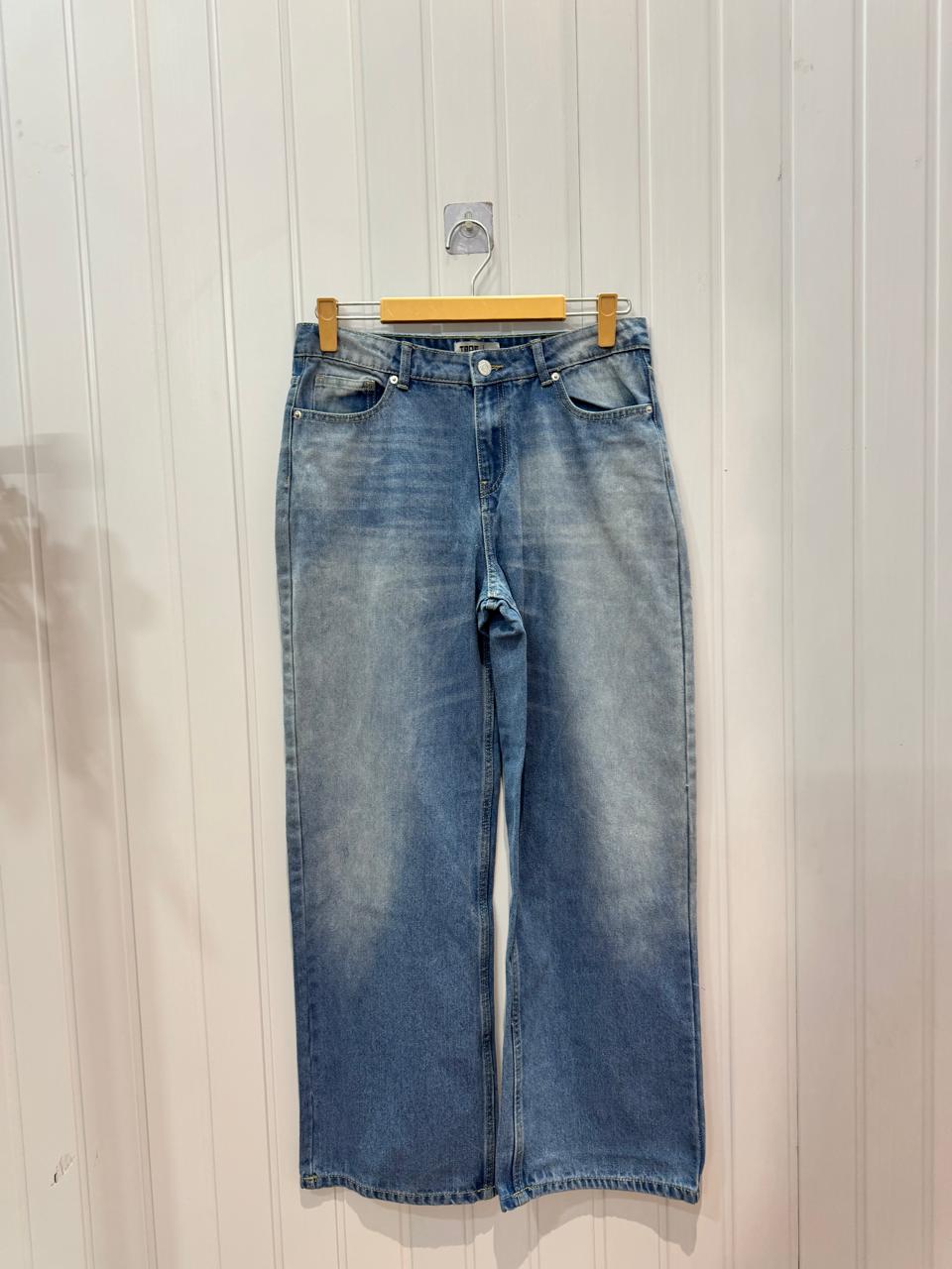 DE764-32 Wideleg Jeans