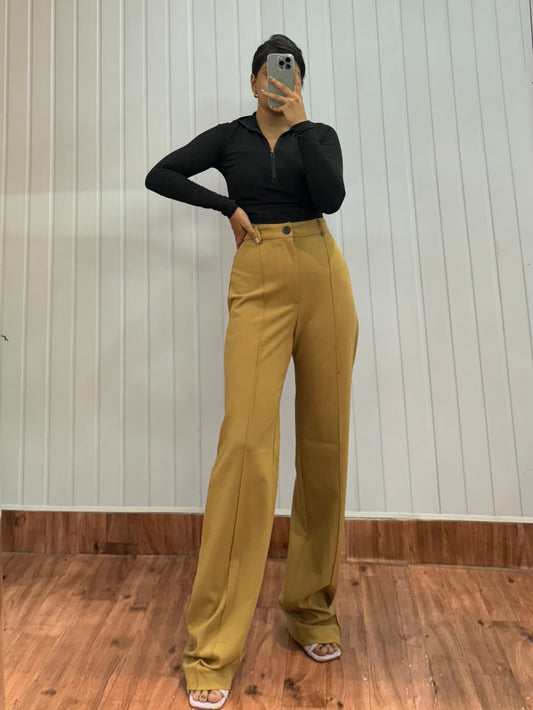 0822-26 Beige Trousers