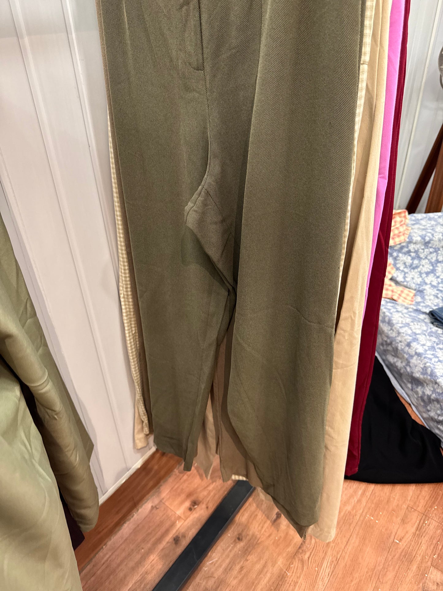 Code-83 28 Green Trousers