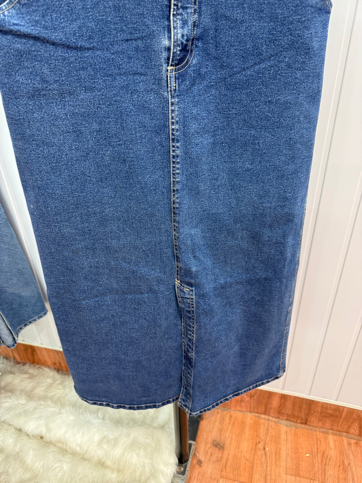 S07-32 Long Denim Skirt