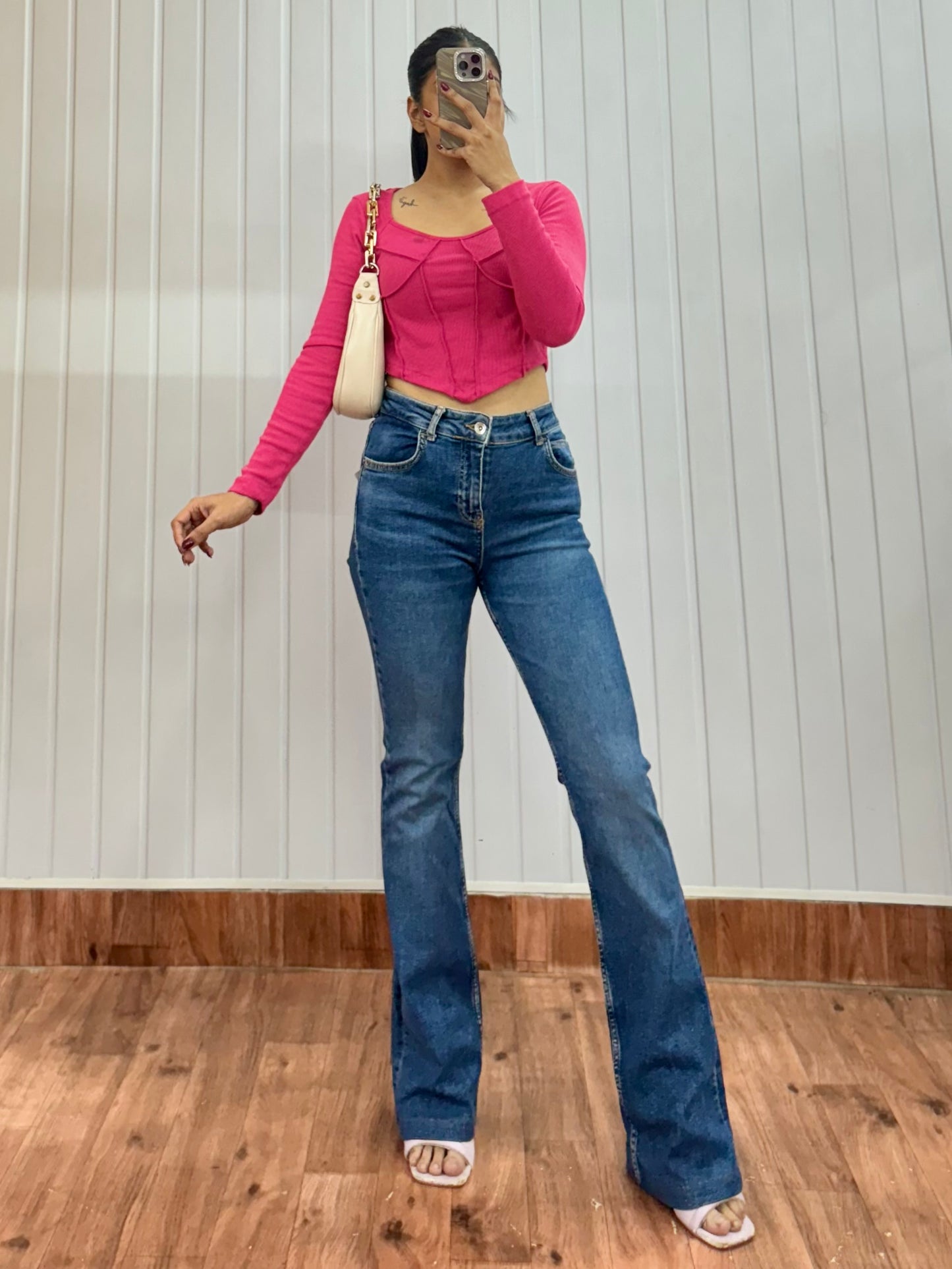 0421-28 Bootcut Jeans