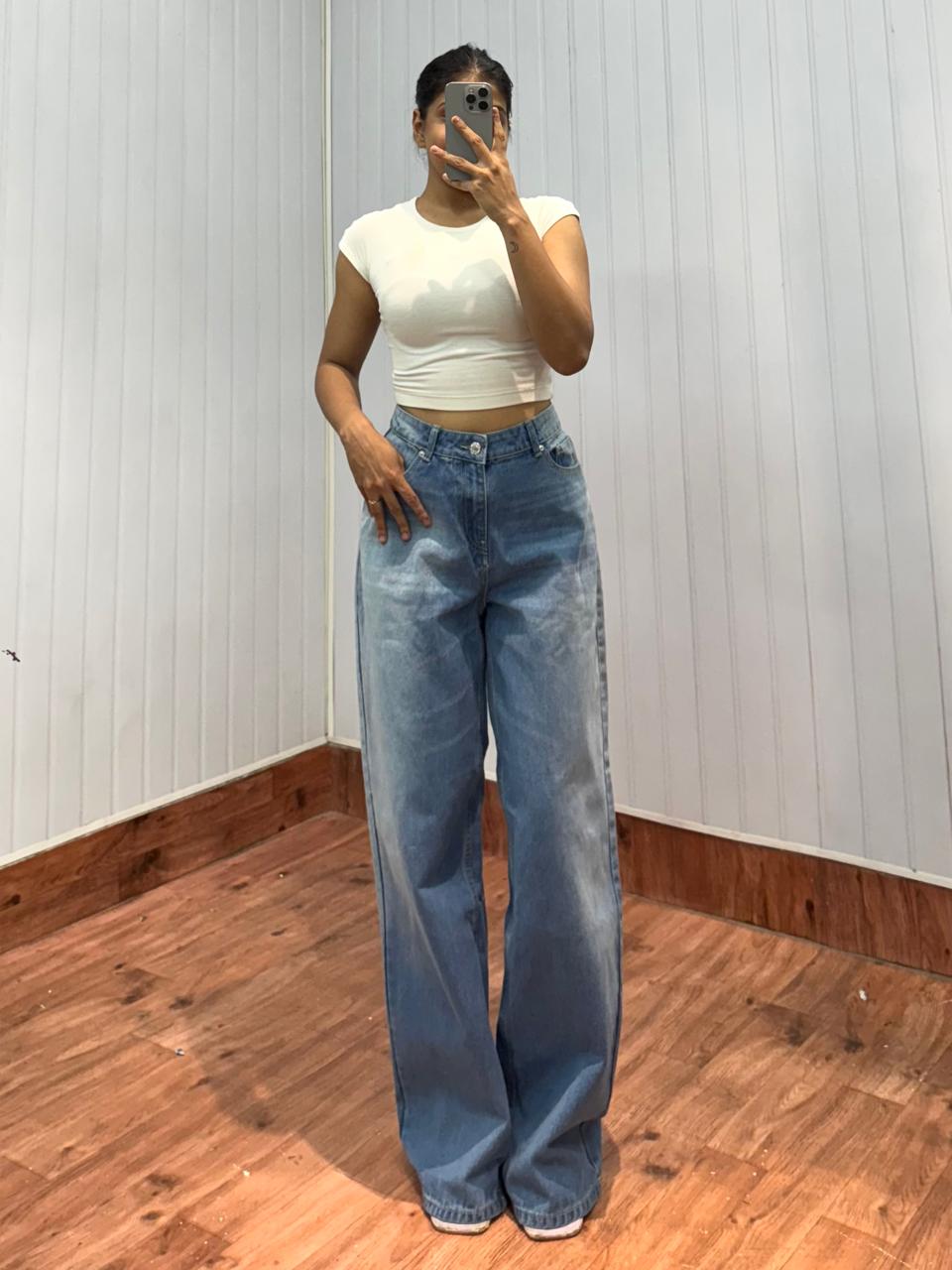 DE764-32 Wideleg Jeans